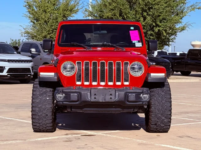 Used 2018 Red Jeep Unlimited Sahara image 9