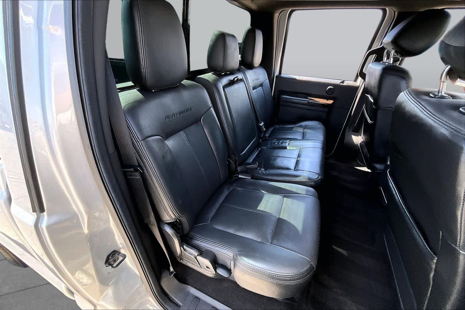 Used 2015 Ingot Silver Metallic Ford Platinum image 19