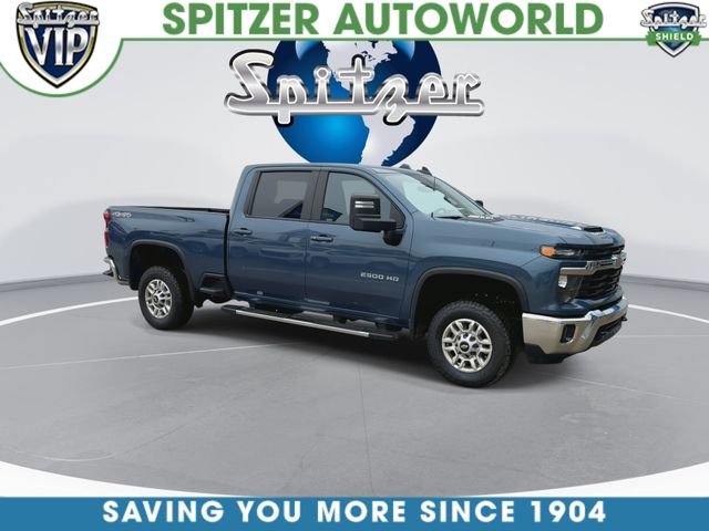 Used 2025 Blue Chevrolet LT image 2