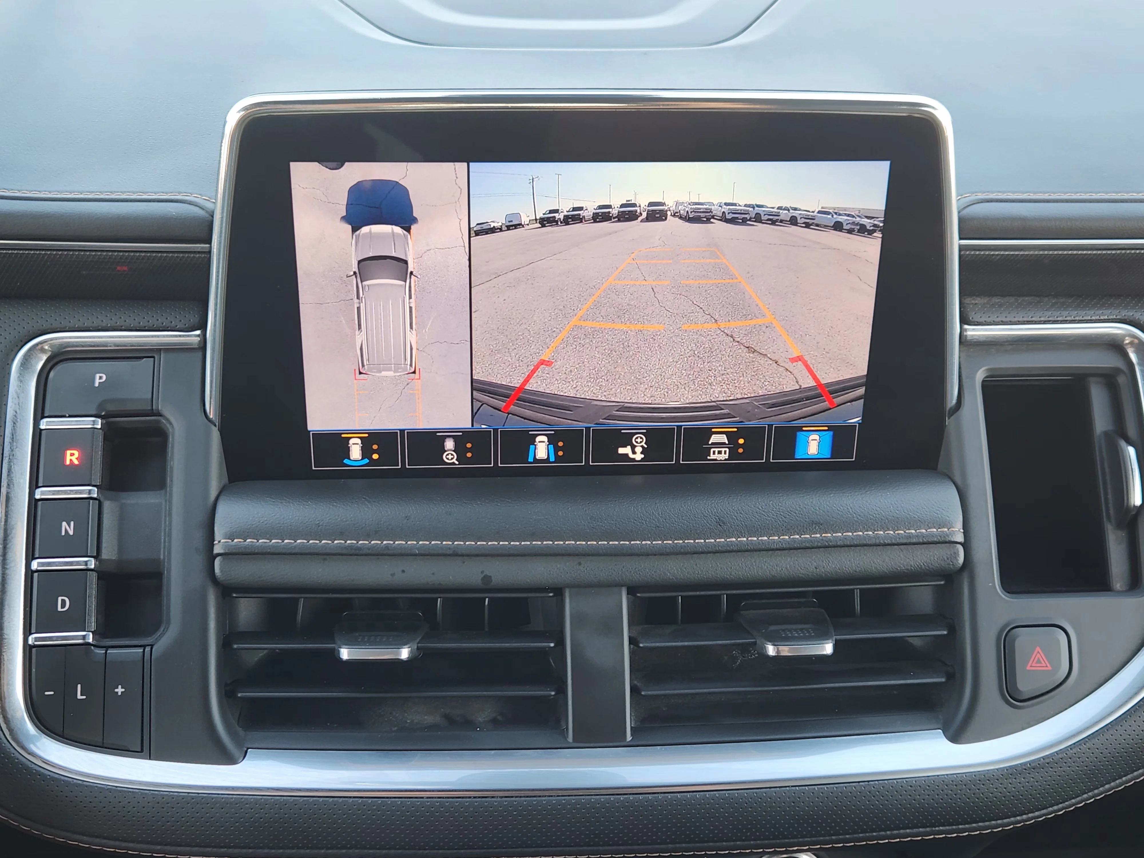 Used 2021 Onyx Black GMC AT4 image 19
