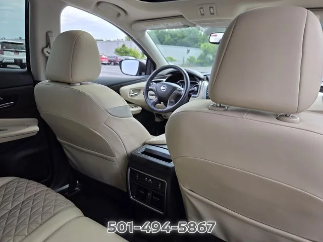 Used 2020 Brown Nissan Platinum image 17