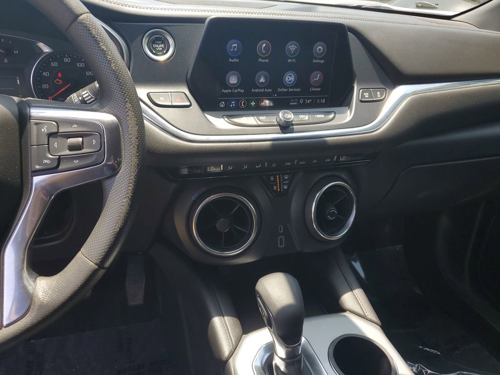 Used 2022 Black Chevrolet 2LT image 23