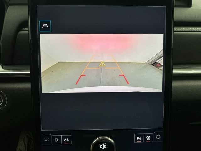 New 2027 Summit White GMC Elevation image 24