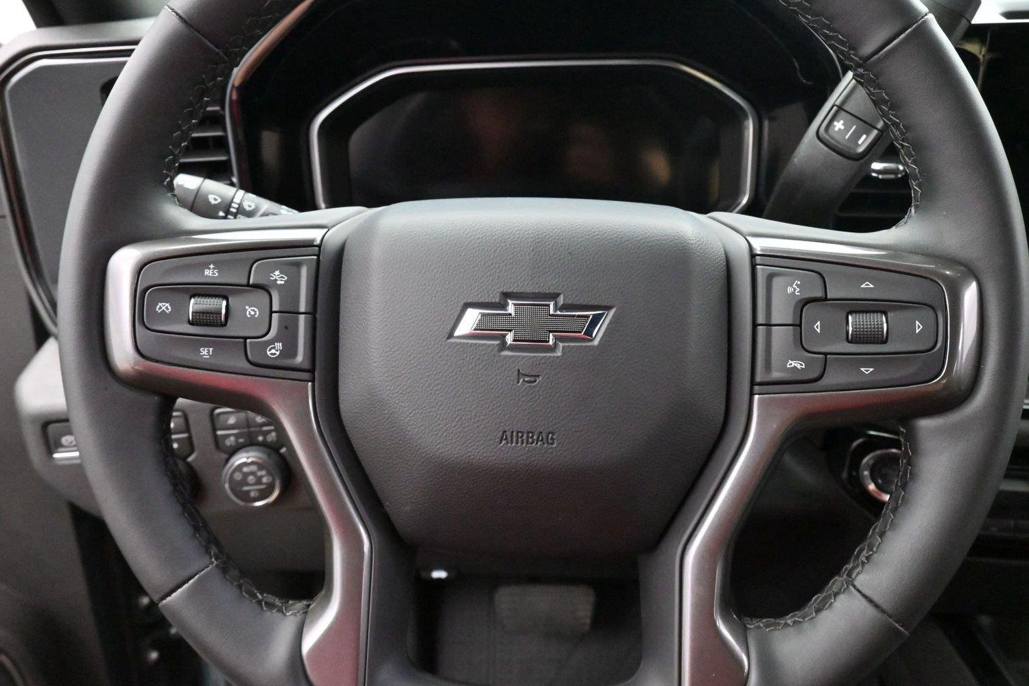 Used 2026 Cypress Gray Chevrolet ZR2 image 16