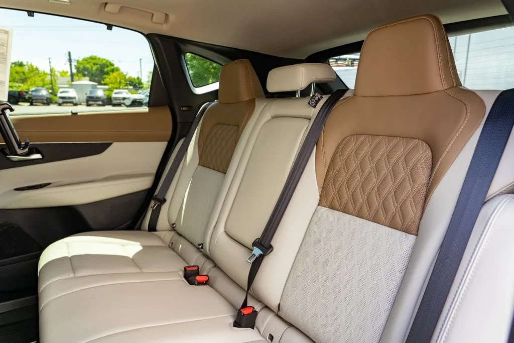 New 2026 Everest White Pearl TriCoat Nissan Platinum image 22