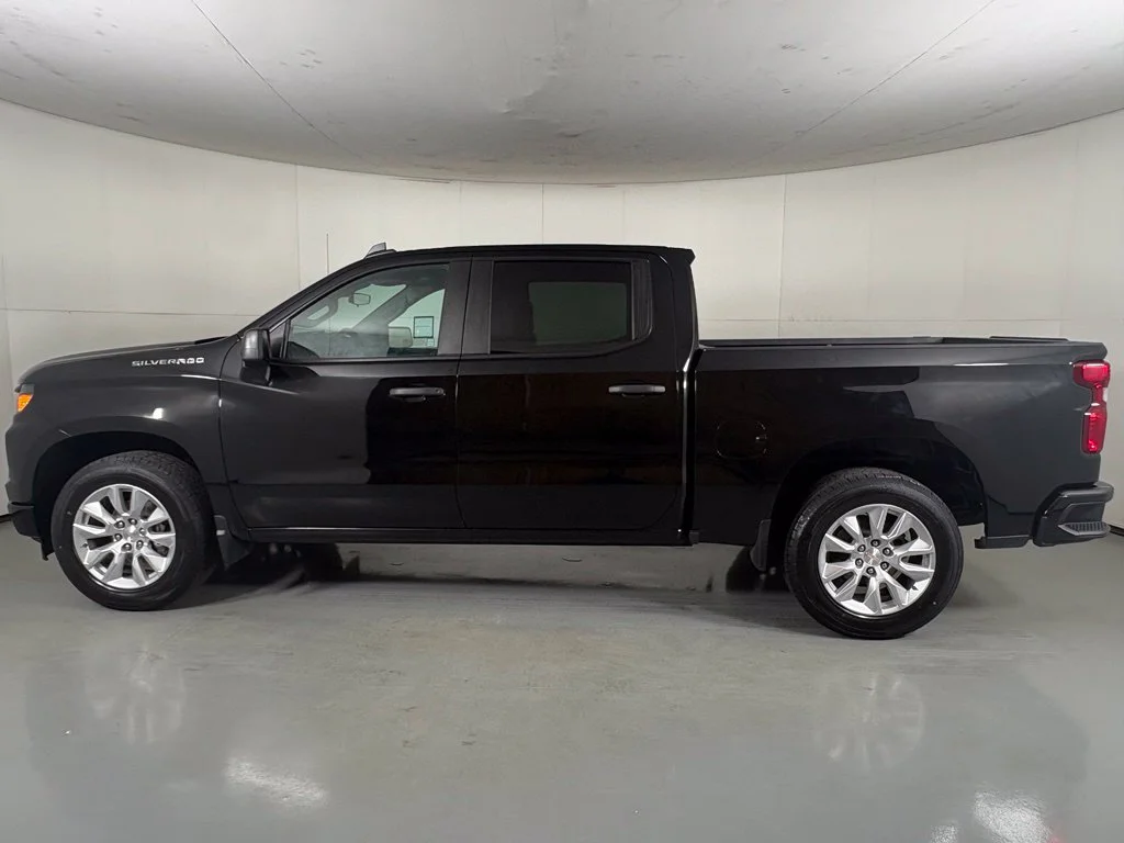 Used 2024 Black Chevrolet Custom image 6