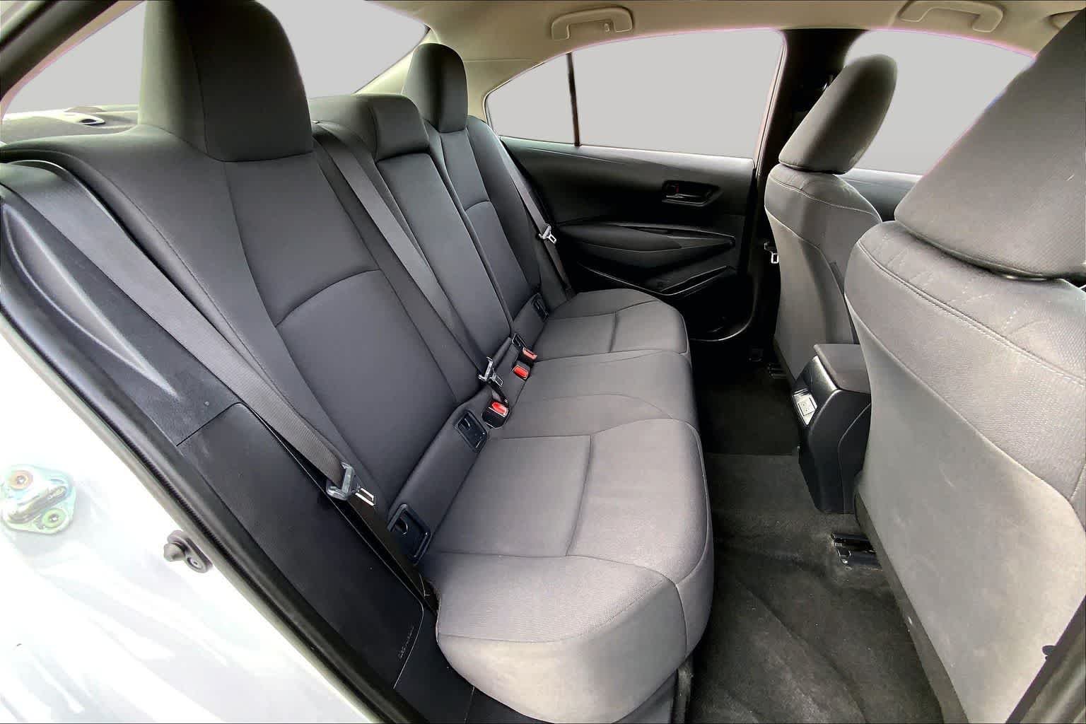 Used 2024 Ice Cap Toyota LE image 19