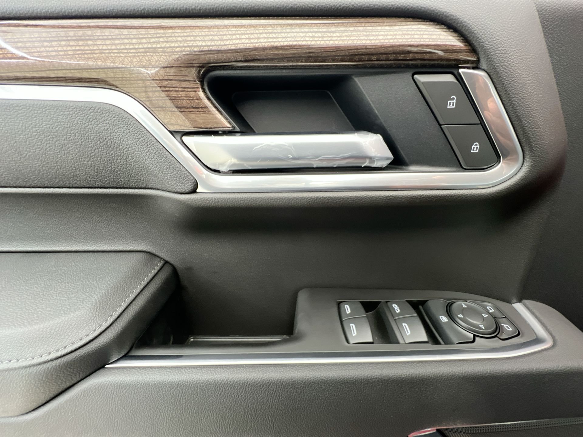 2026 Chevrolet Silverado 1500 LT - Photo 65