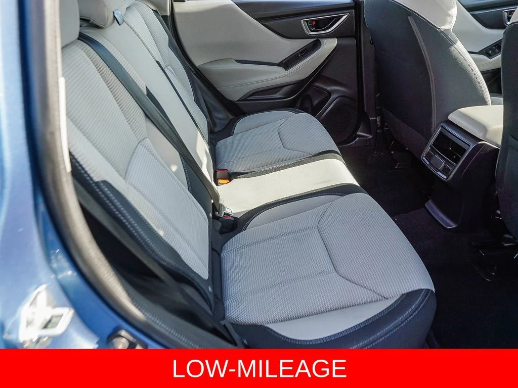 Used 2023 Blue Subaru Base image 13