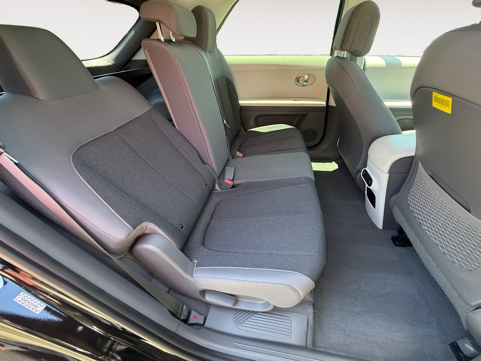 Used 2024 Abyss Black Hyundai SEL image 18