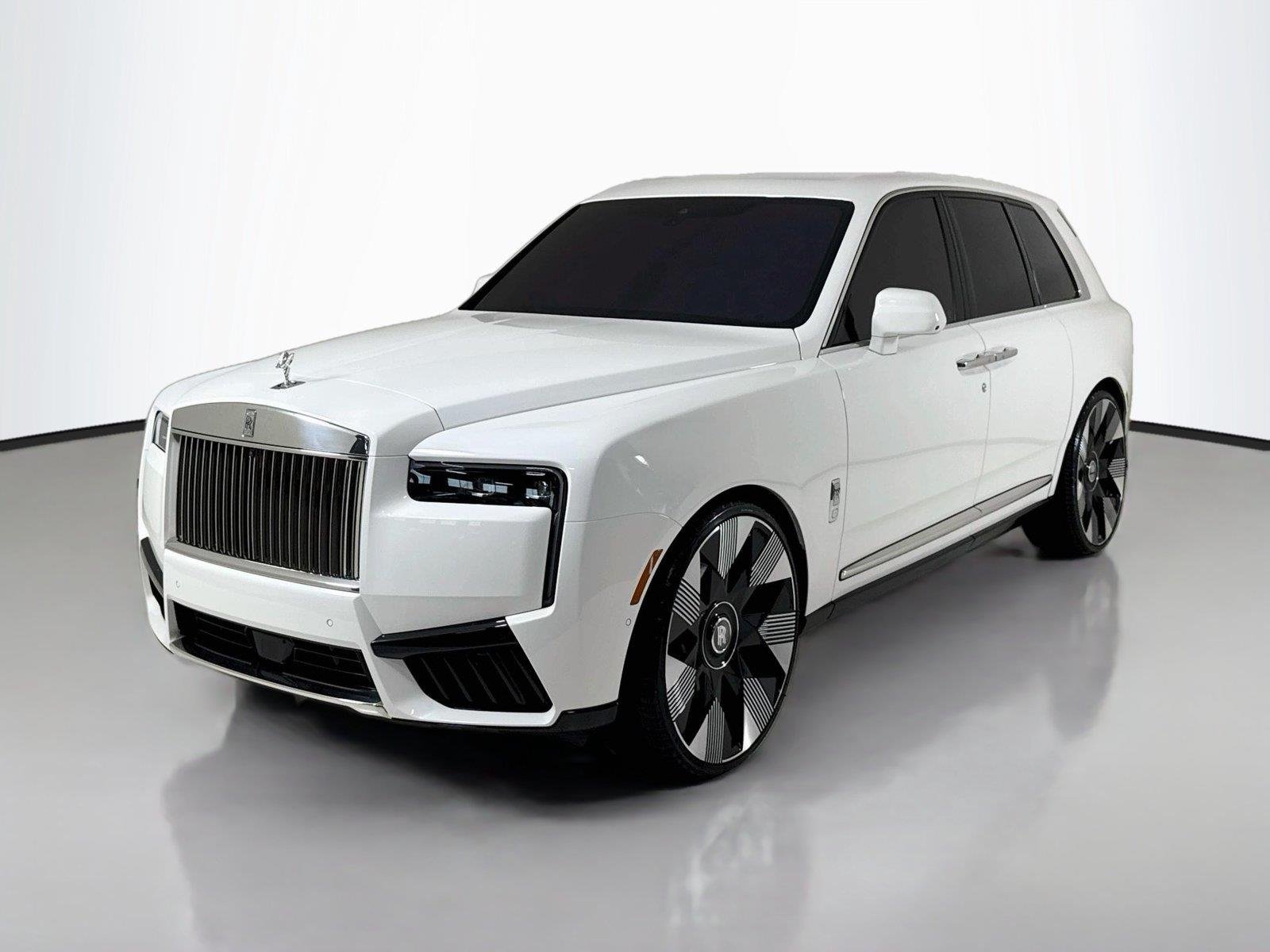 Used 2025 English White Rolls-Royce 26