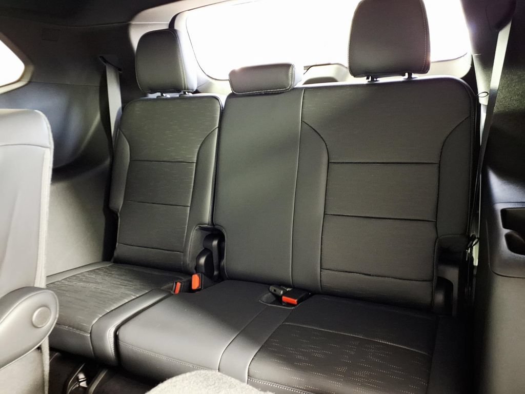 2026 Buick Enclave Sport Touring - Photo 9