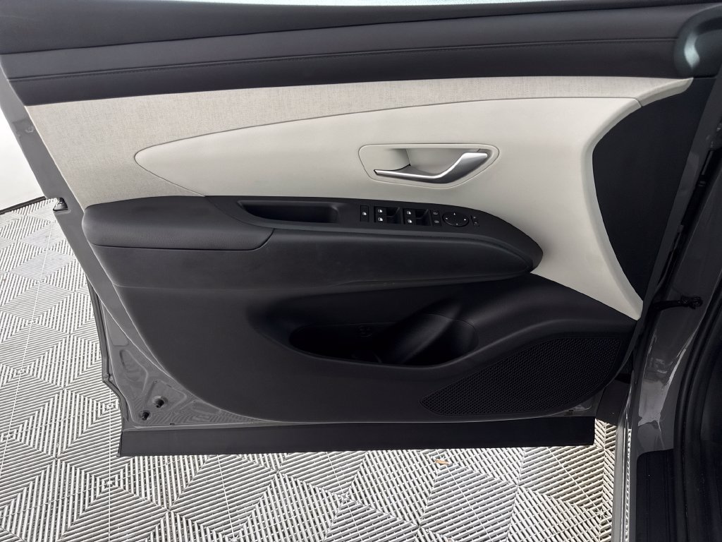 2025 Hyundai Tucson SEL Convenience - Photo 12