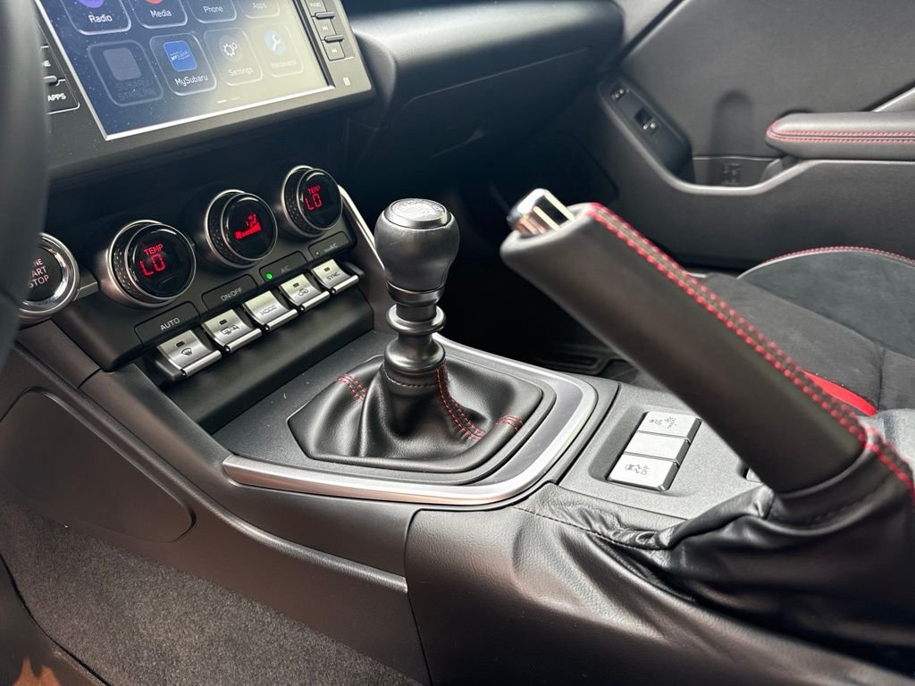 Used 2024 WR Blue Pearl Subaru Limited image 16