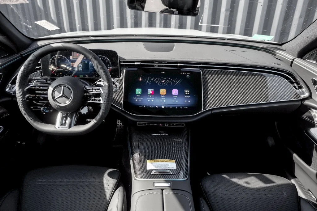New 2027 MANUFAKTUR Alpine Grey Mercedes-Benz E 53 AMG® image 56