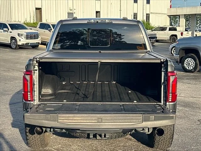 2024 Ford F-150 Raptor - Photo 11