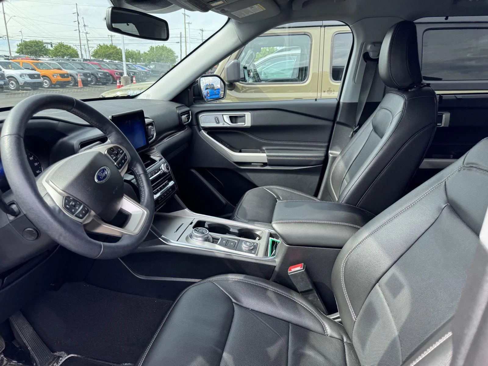 Used 2022 Agate Black Ford Limited image 7