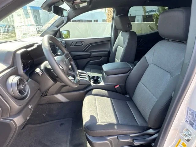 New 2026 White Chevrolet Trail Boss image 9