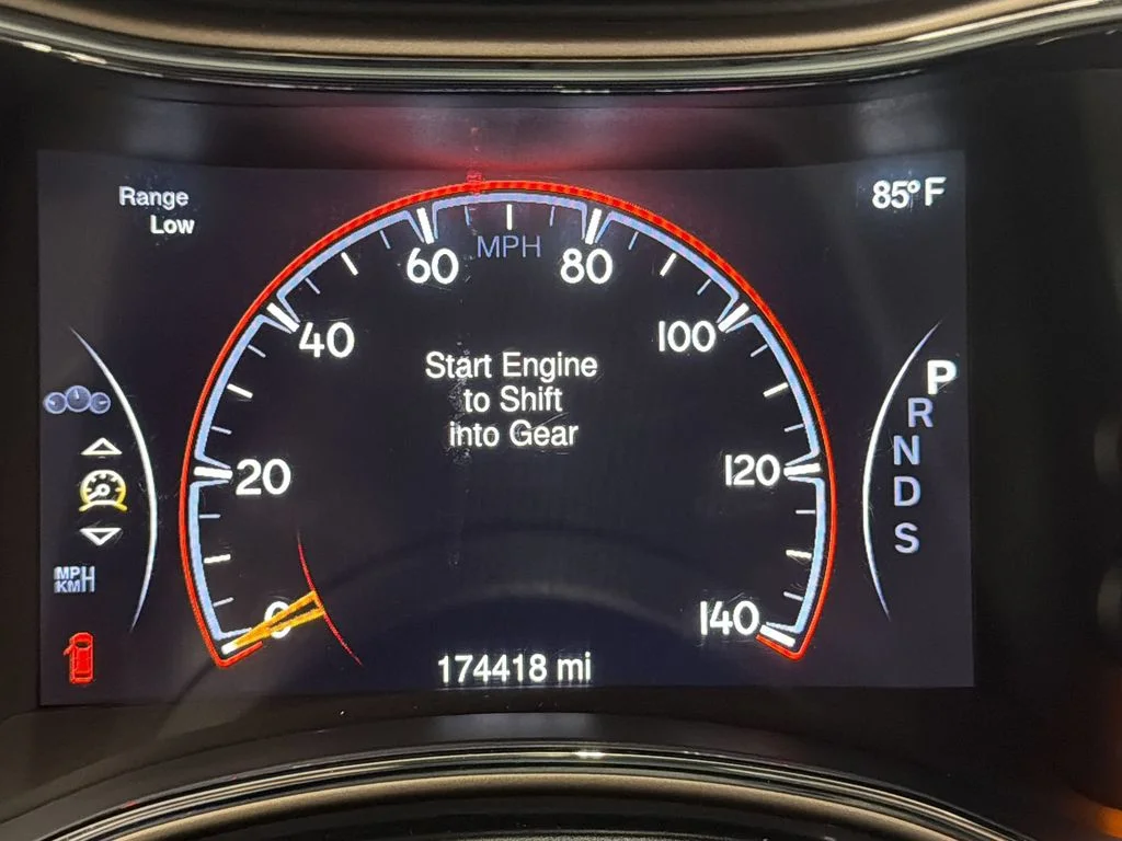 Used 2014 Billet Silver Metallic Clearcoat Jeep Altitude image 20