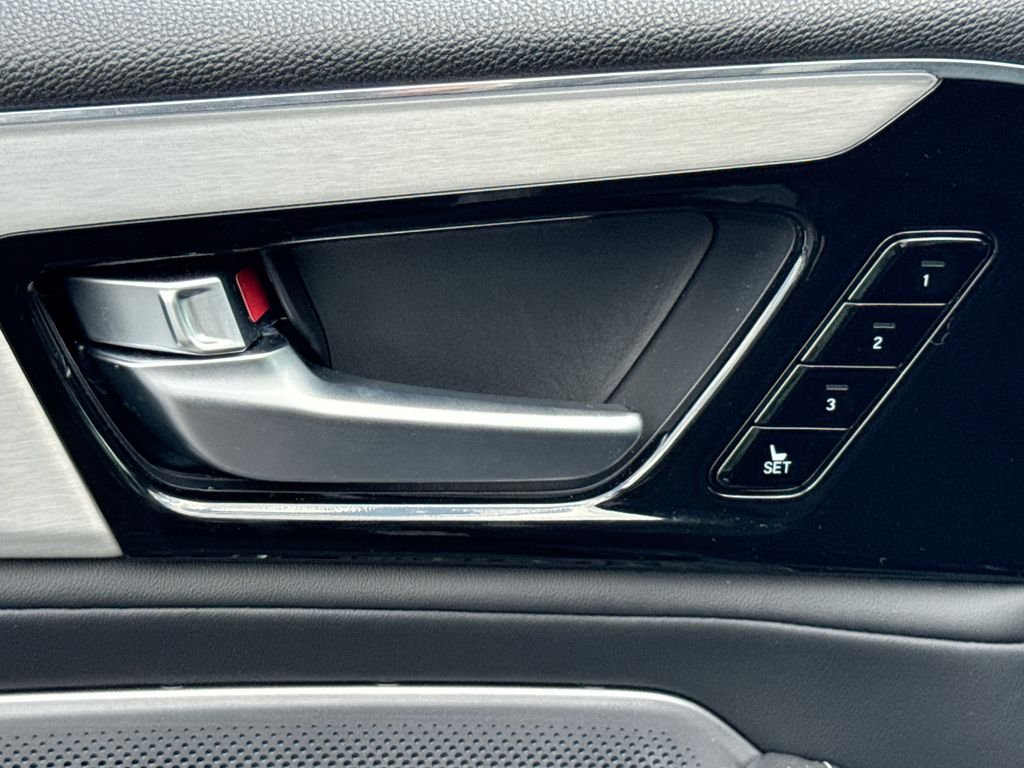Used 2026 Black Acura Technology Package image 18