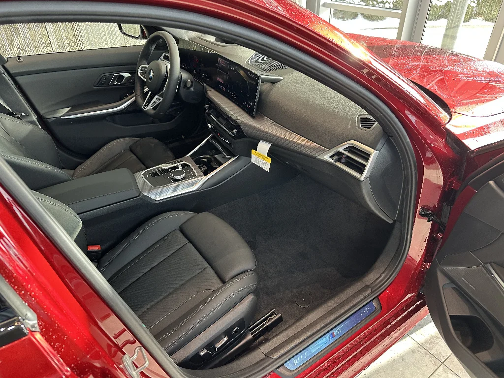 2026 BMW 3 Series 330i - Photo 14