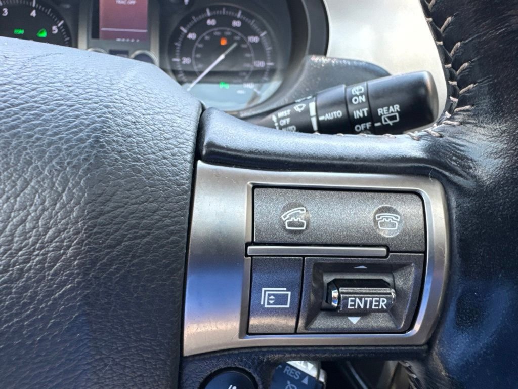 Used 2018 Silver Lexus 460 image 18