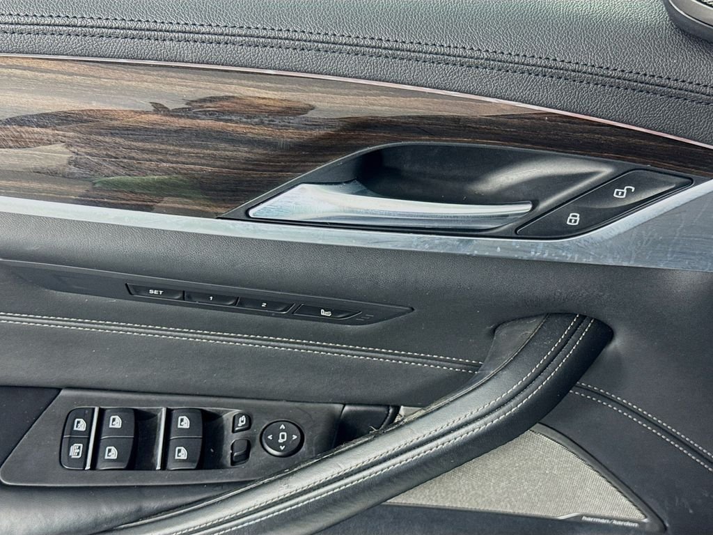 Used 2017 Carbon Black Metallic BMW 540i image 23