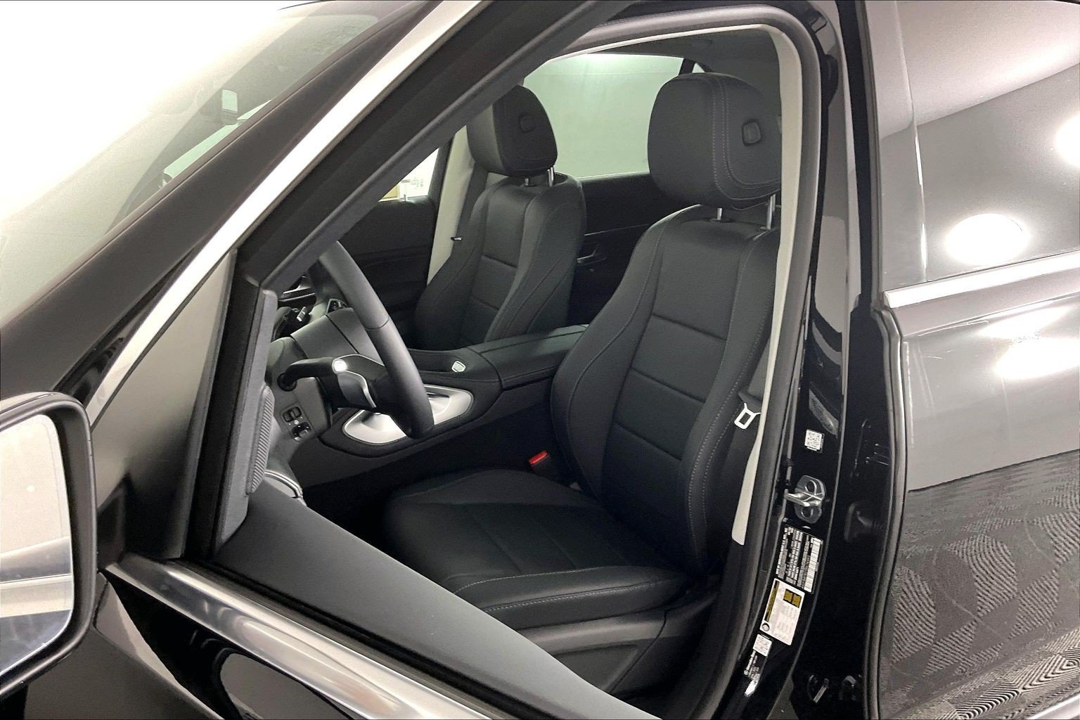 New 2026 Black Mercedes-Benz GLE 350 image 22