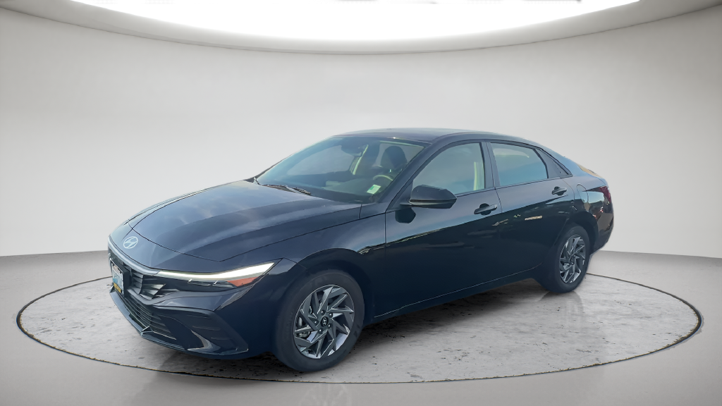 Used 2026 Black Hyundai Blue image 12