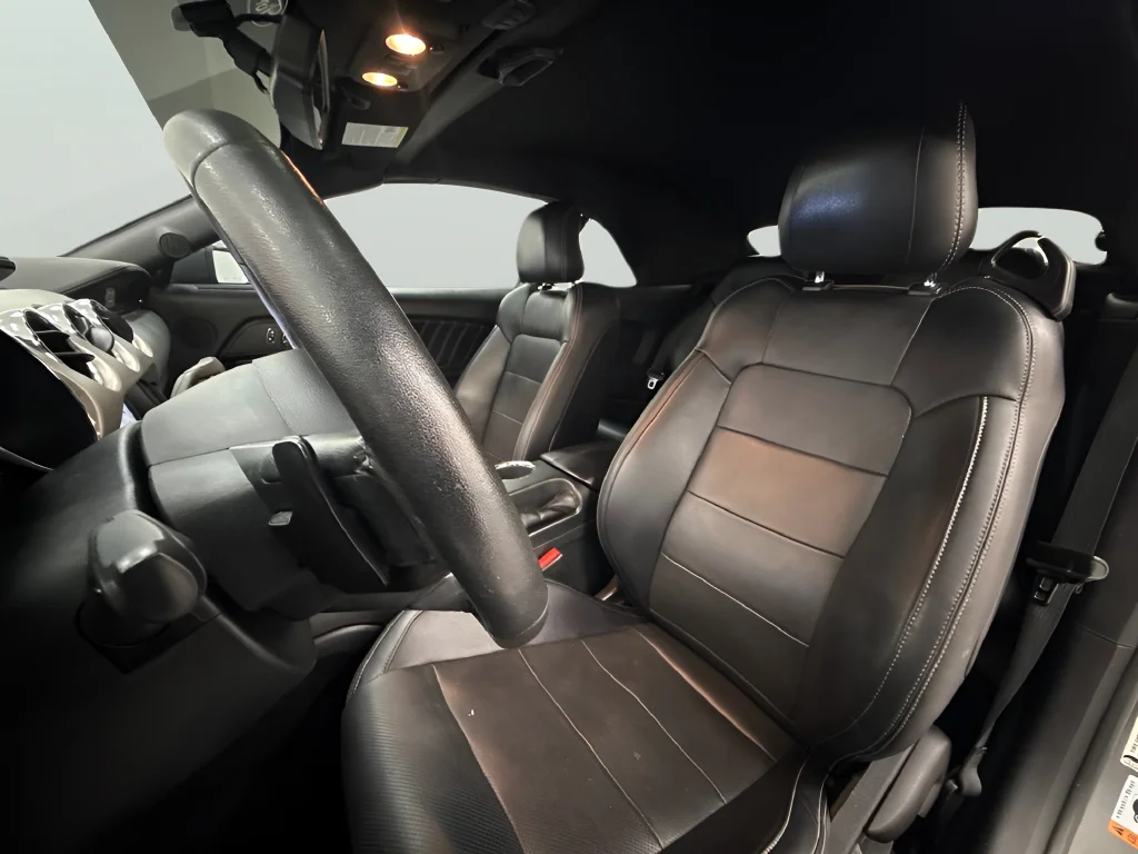 Used 2017 Gray Ford GT Premium image 10