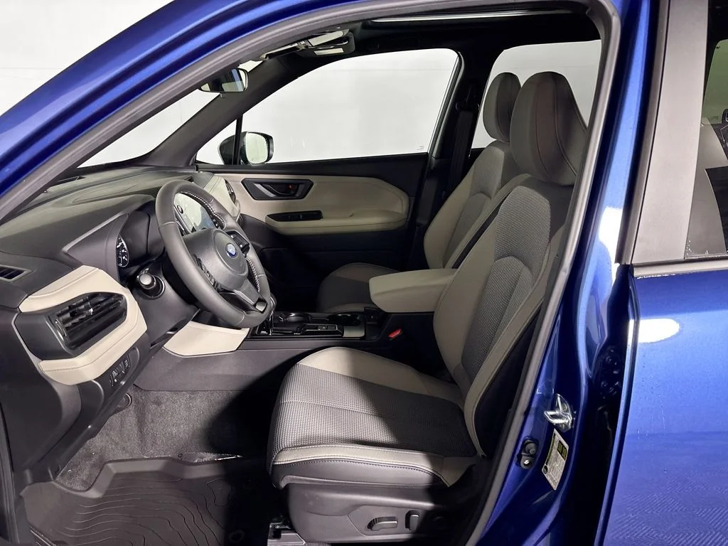 New 2026 DAYBREAK BLUE PEARL Subaru Premium image 11