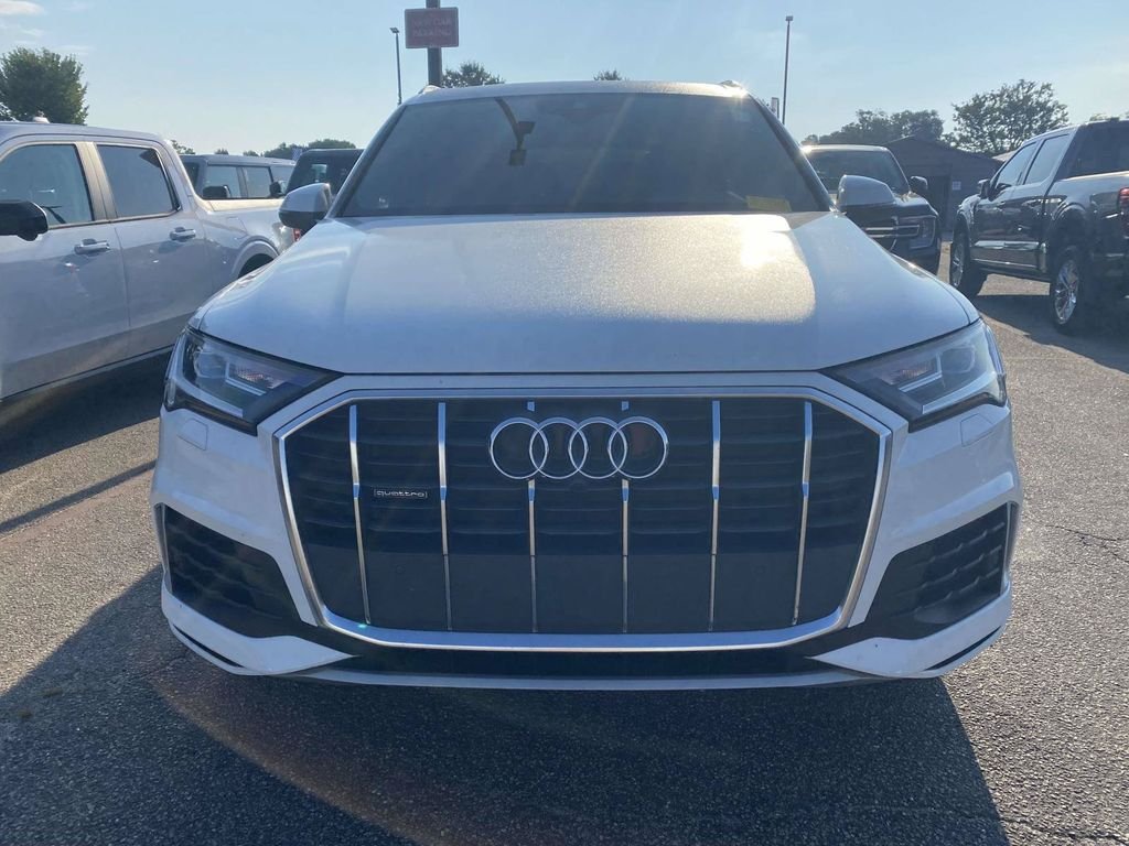 Used 2020 Carrara White Audi 45 Premium image 2
