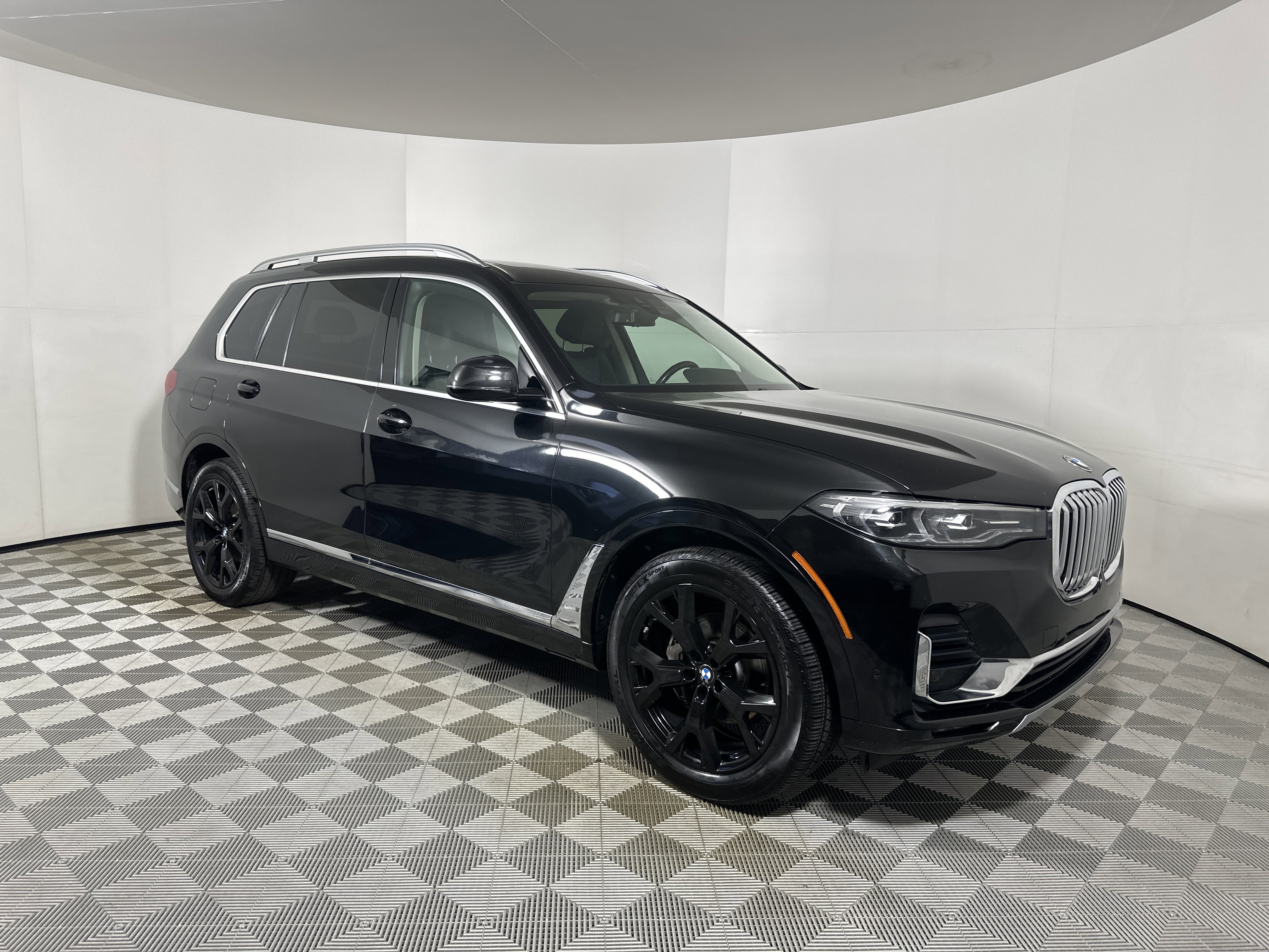 2020 BMW X7 40i