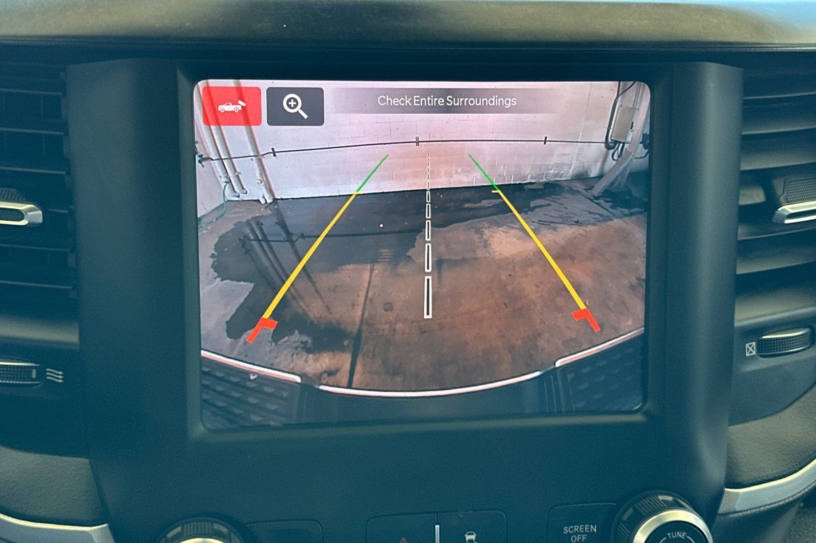 Used 2022 Silver Ram Big Horn image 20