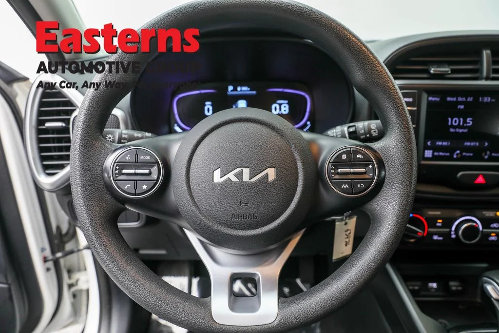 Used 2023 White Kia LX image 10