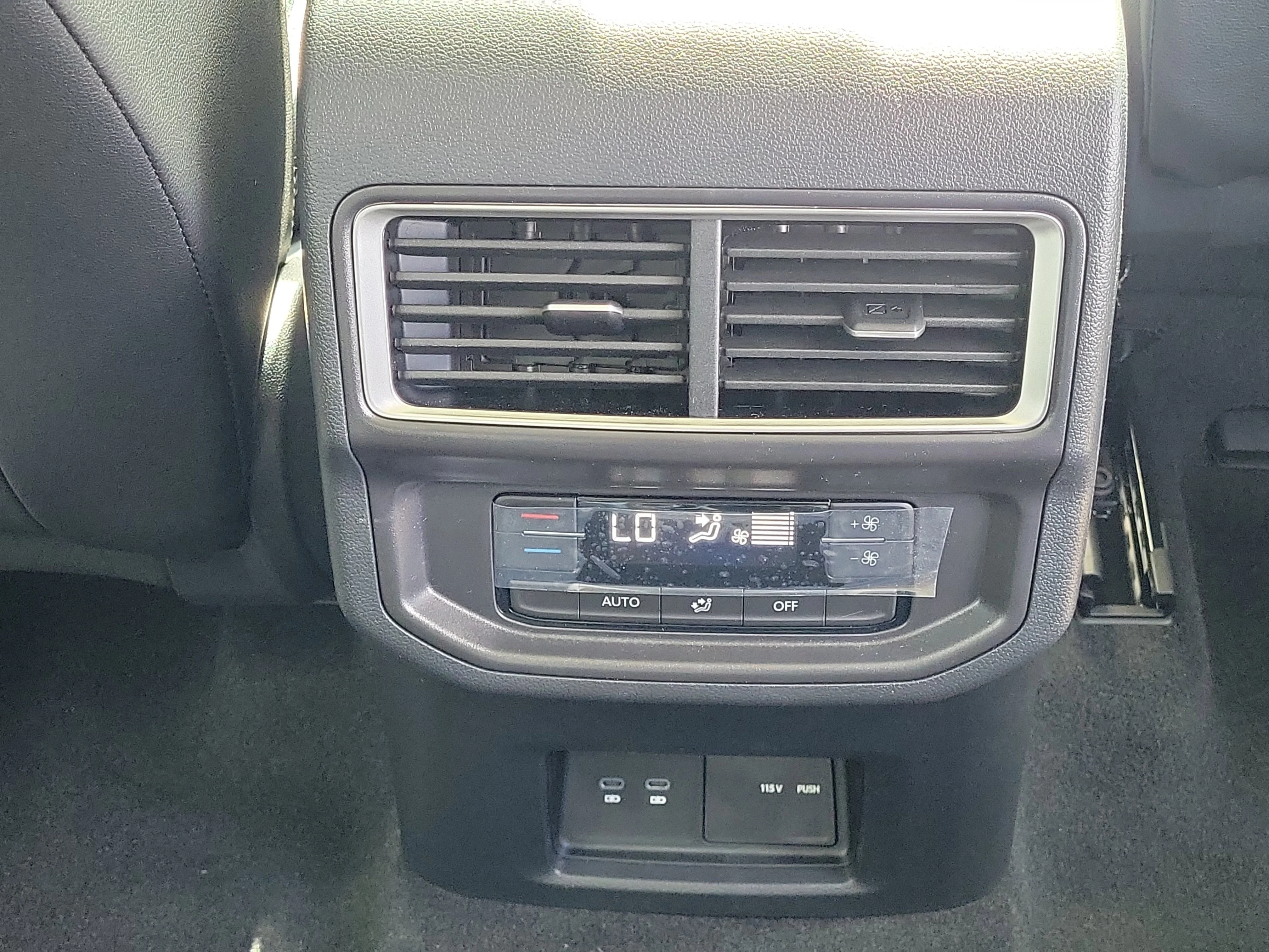 New 2026 White Volkswagen 2.0T SE w/Technology image 6