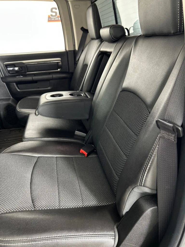 Used 2014 Silver Ram Sport image 19