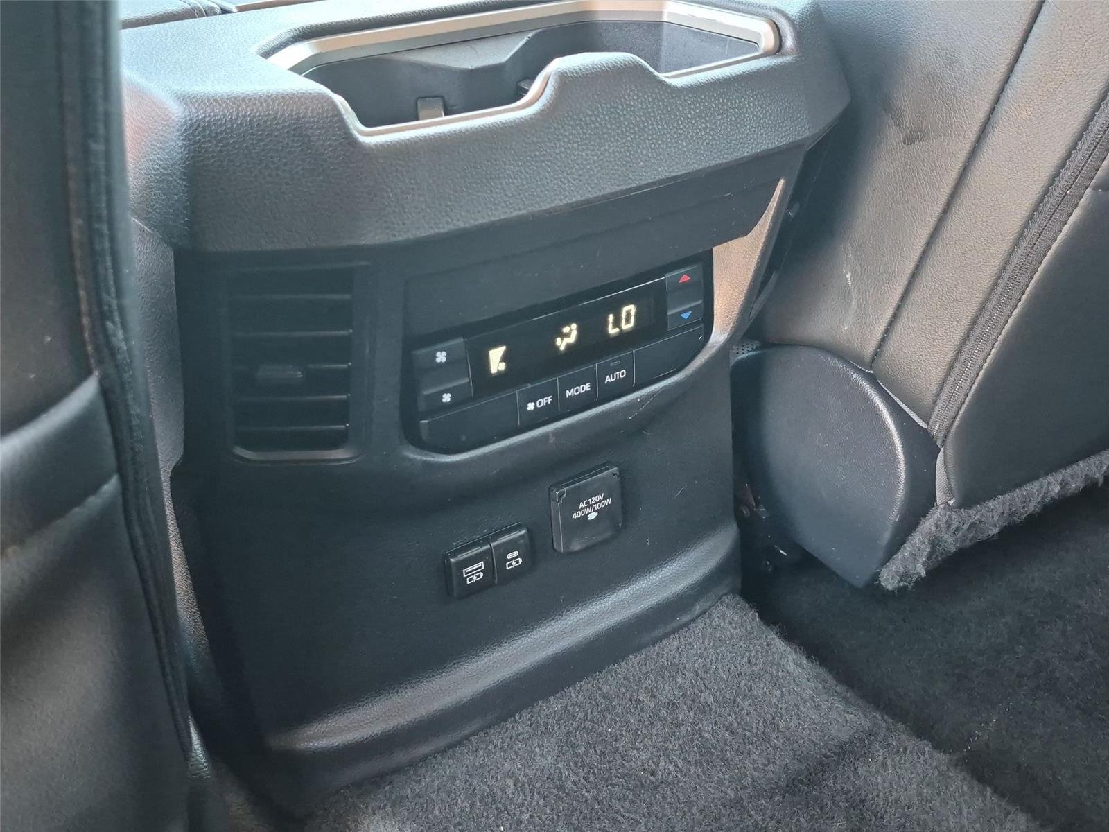 2023 Toyota Sequoia SR5 - Photo 43