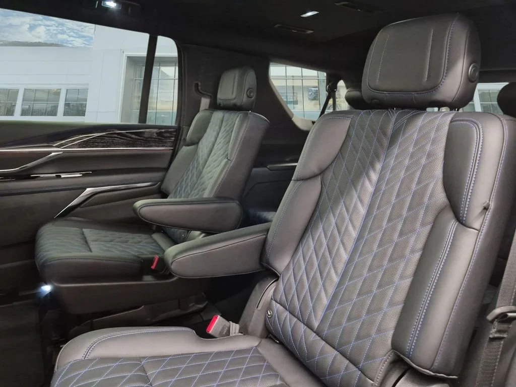 2026 Cadillac Escalade IQL Sport - Photo 23