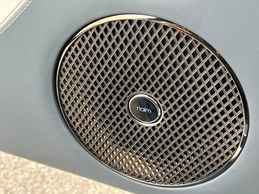 Used 2025 Blue Bentley Speed image 34