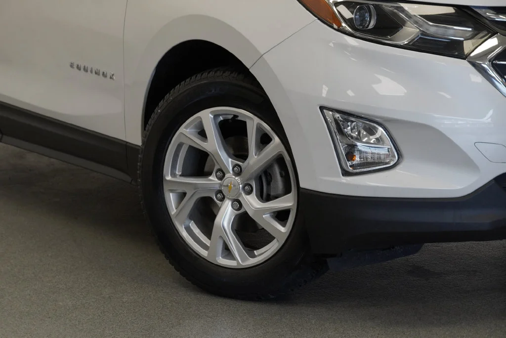 Used 2018 Beige Chevrolet Premier image 7