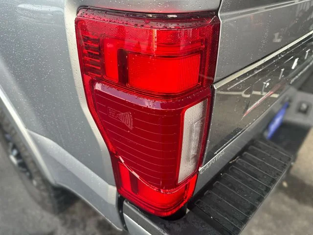Used 2022 Silver Ford Platinum image 25