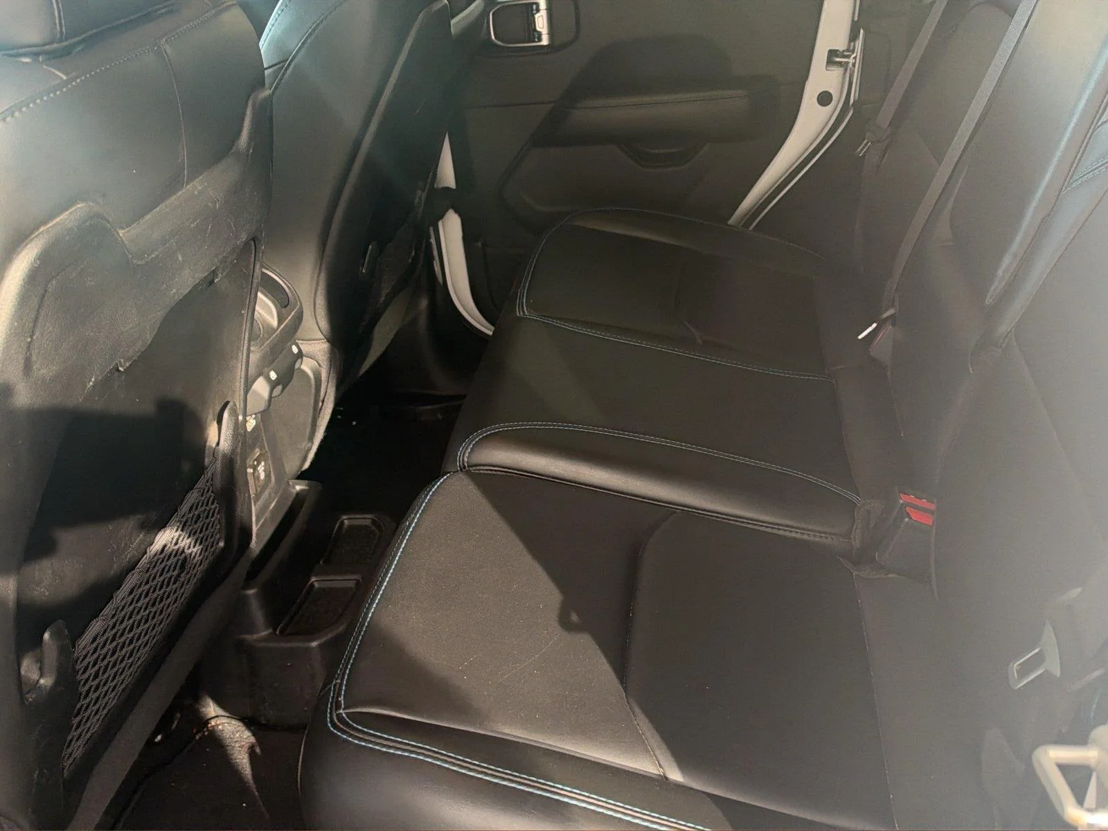 Used 2024 Bright White Clearcoat Jeep Rubicon X image 11