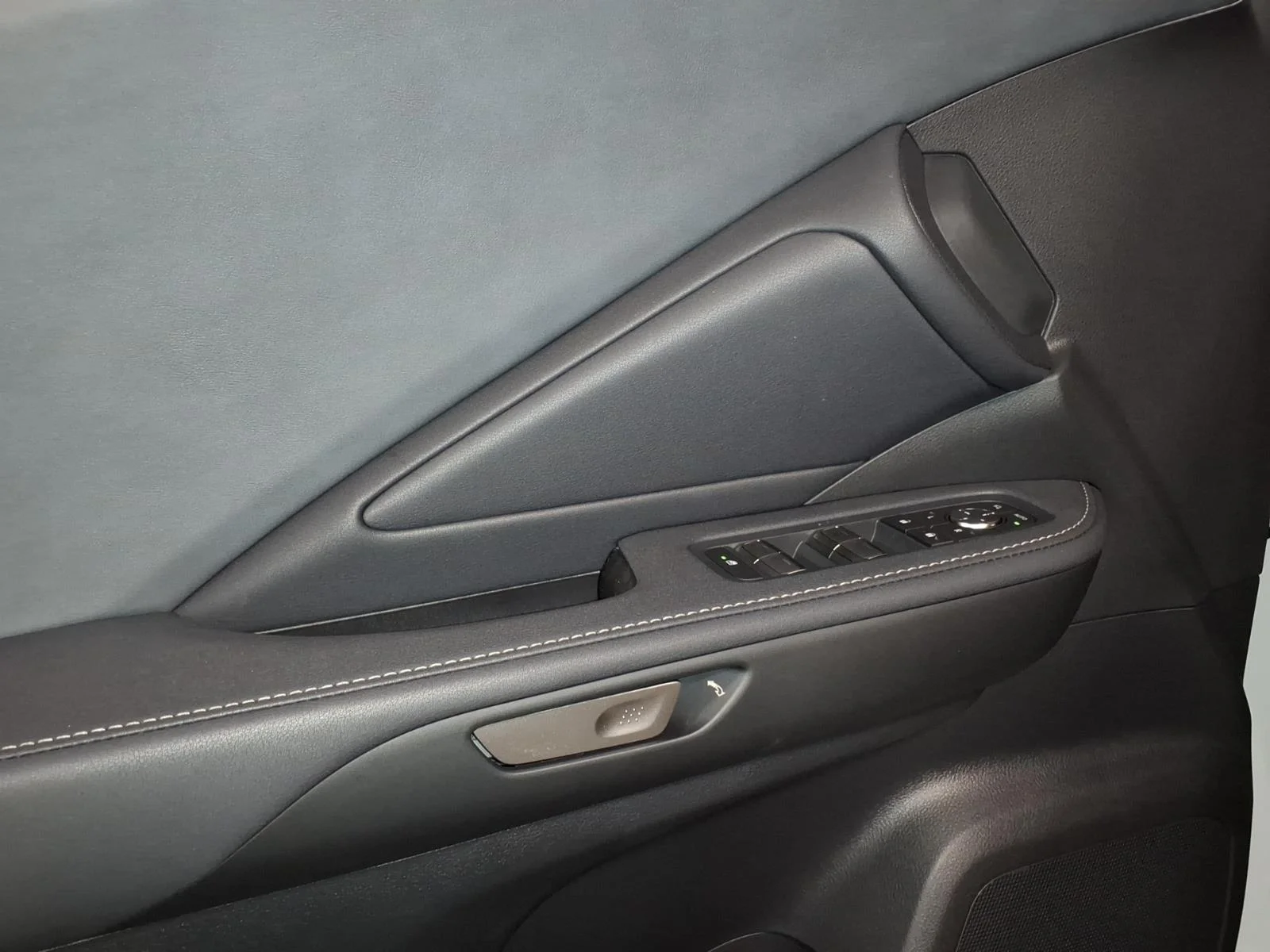 New 2026 Pear Lexus  image 4