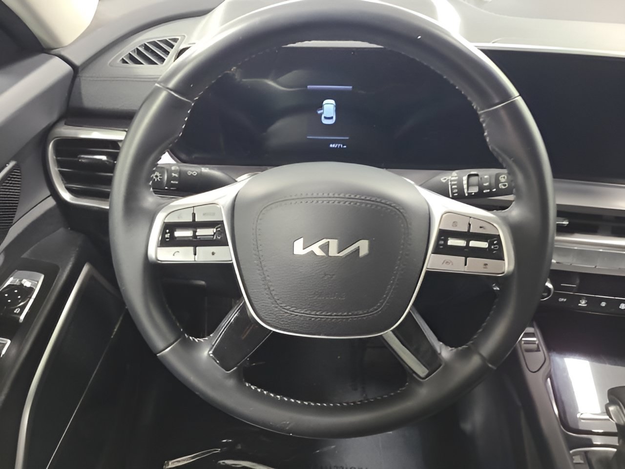 Used 2023 Ebony Black Kia S image 23