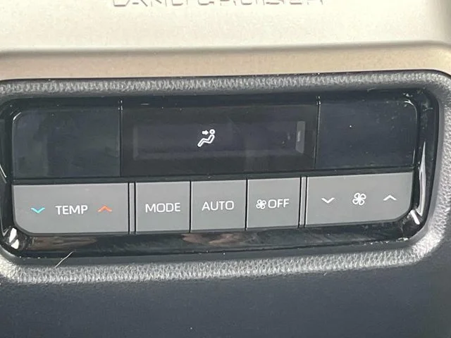 Used 2025 Black Toyota Base image 18