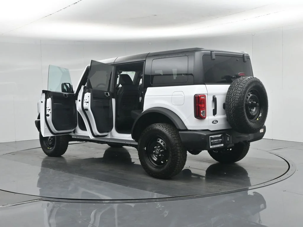 New 2026 Oxford White Ford Big Bend image 33