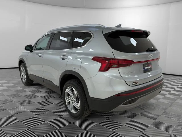 Used 2023 Silver Hyundai SEL image 3
