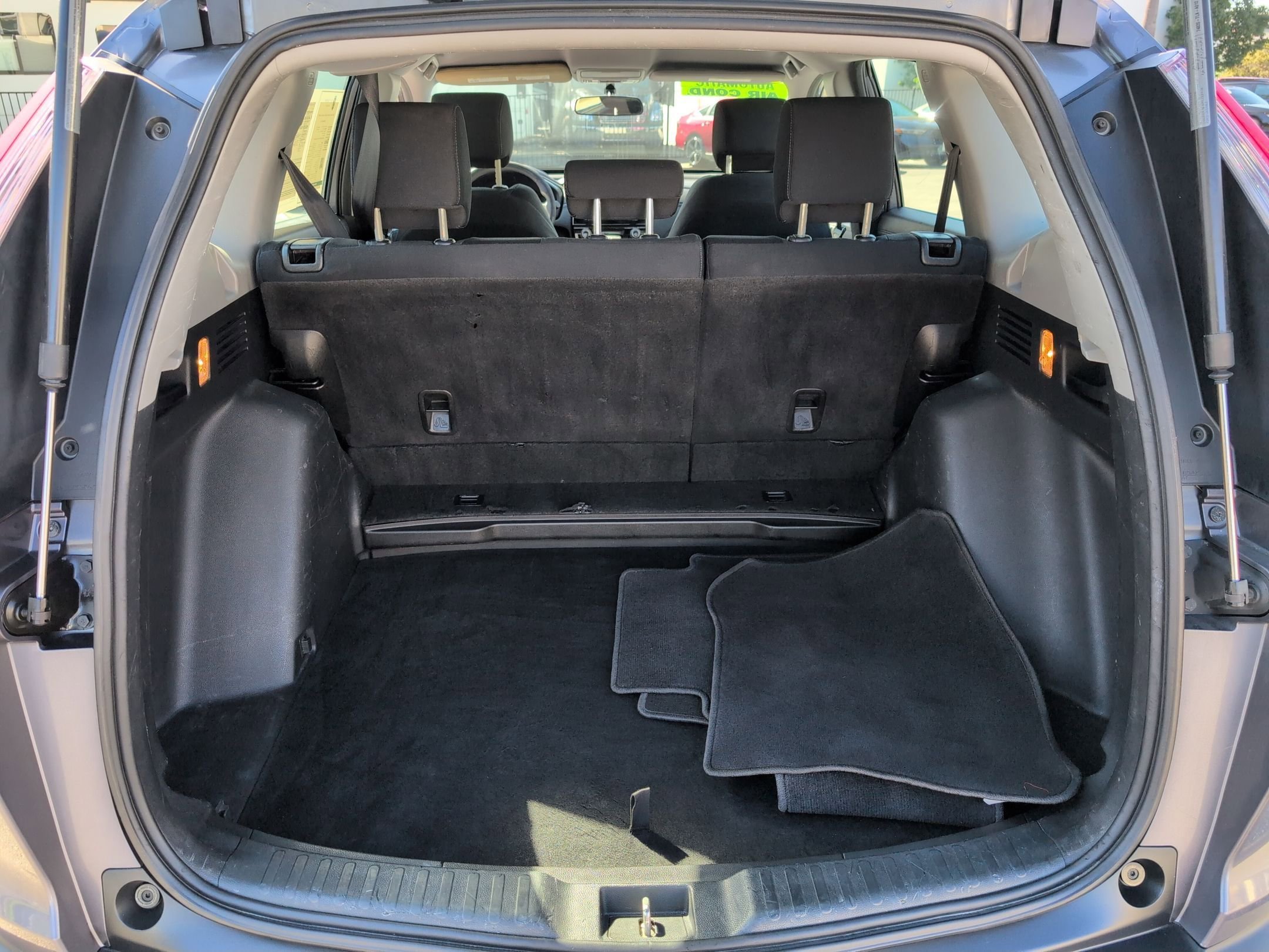 2018 Honda CR-V LX - Photo 21