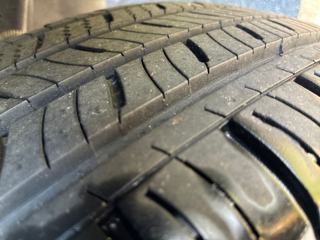 Used 2017 Black Dodge SE image 20